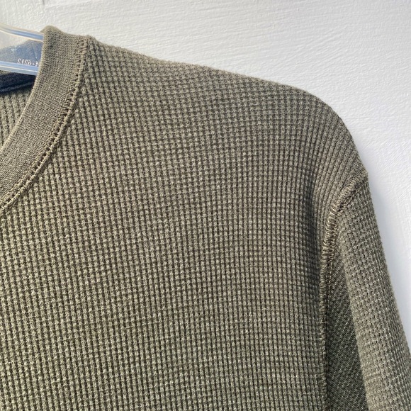 Hanes Waffle Thermal Olive Green Men's Crew Top Long Sleeves Tee Shirt Size L !! - Picture 7 of 10